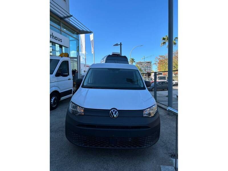 Usado VW Caddy 102 CV (75 kW) 2024 Blanco Monovolumen