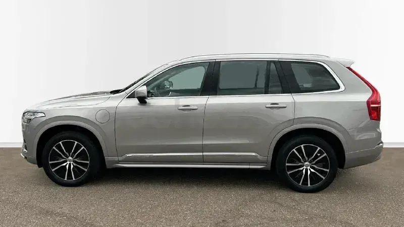 Usado Volvo XC90 Core 455 CV (334 kW) 2024 Gris / plata SUV