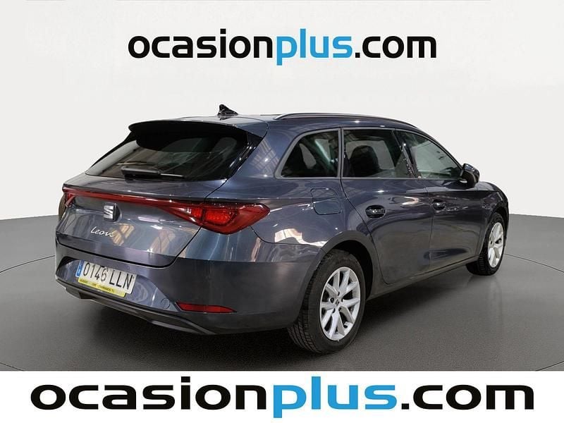 Usado Seat Leon Style 150 CV (110 kW) 2020 Gris Monovolumen