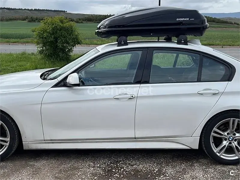 Usado BMW 318 Sport Line 143 CV (105 kW) 2013 Blanco Berlina