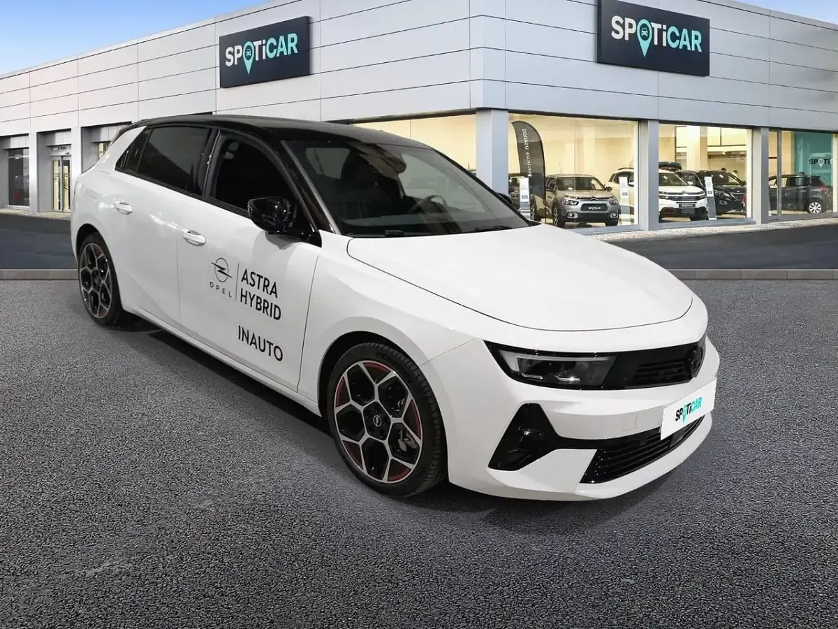 Usado Opel Astra 180 CV (132 kW) 2023 Blanco Utilitario