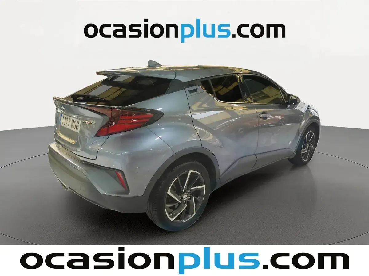 Usado Toyota C-HR Advance 122 CV (89 kW) 2023 Gris SUV