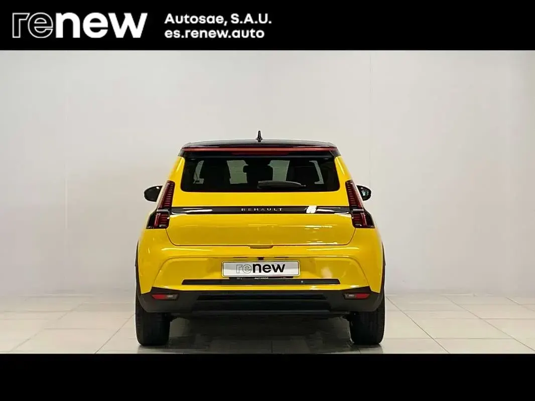 Usado Renault Megane E-Tech Techno 89 kW (122 HP) 2025 Citadino