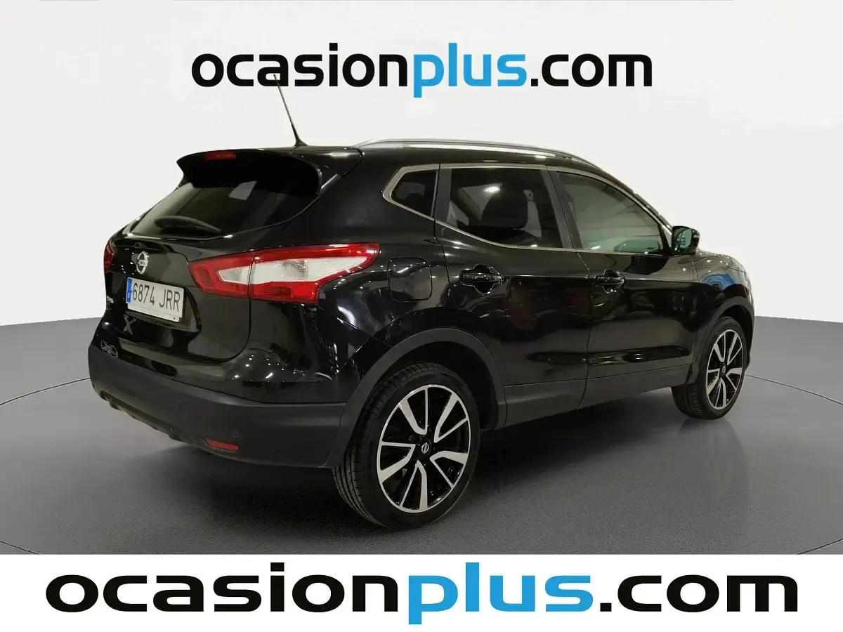 Usado Nissan Qashqai Tekna 131 CV (96 kW) 2016 Negro SUV