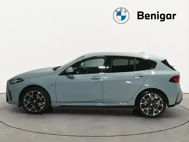 Usado BMW 116 Comfort Edition 122 CV (89 kW) 2025 Gris Utilitario