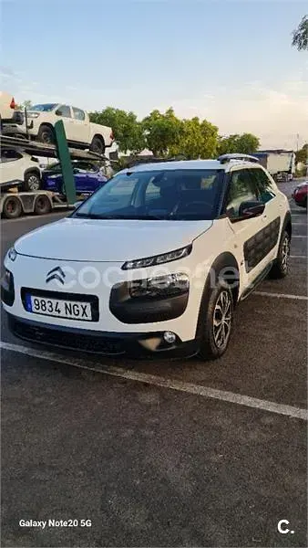 Usado Citroën C4 Cactus Business Class 100 CV (73 kW) 2015 Blanco Utilitario