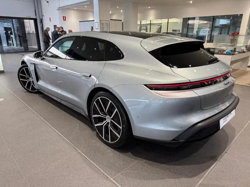 Usado Porsche Taycan Sport Turismo 319 kW (435 CV) 2026 Gris/plata