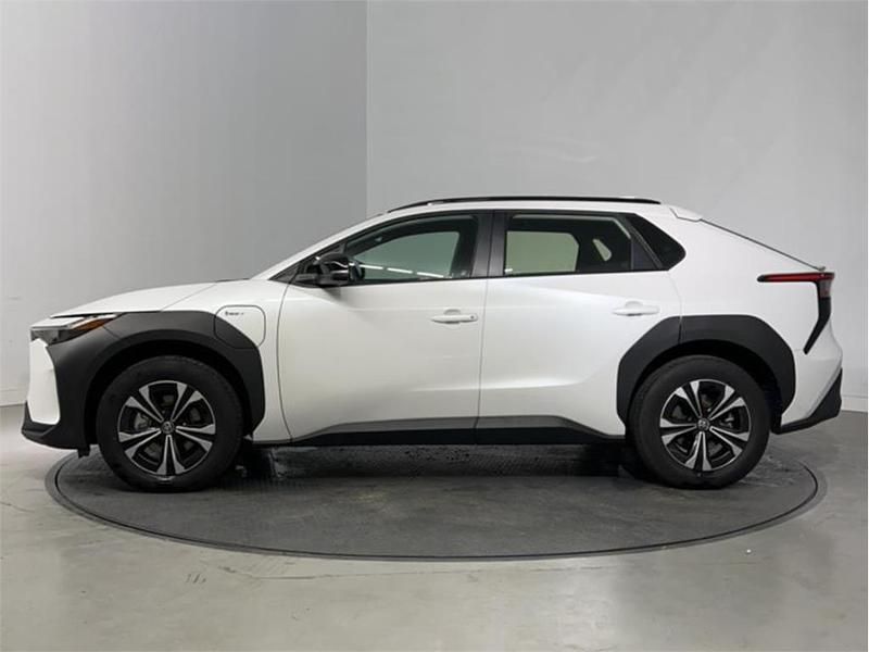 Occasion Toyota bZ4X Advance 150 kW (204 PK) 2024 Rood SUV