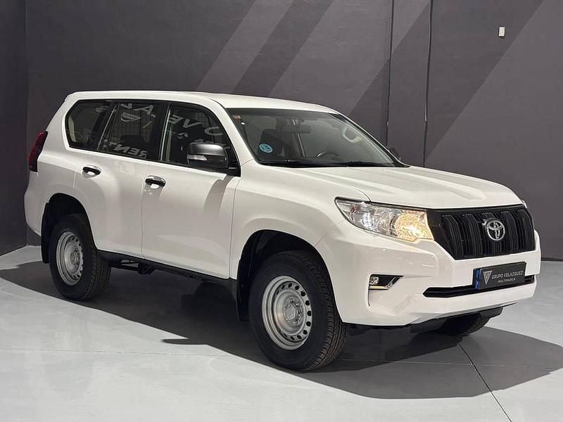 Usado Toyota Land Cruiser 177 CV (130 kW) 2021 Blanco SUV