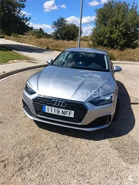 Usado Audi A5 Sportback 163 CV (119 kW) 2020 Gris / plata Utilitario