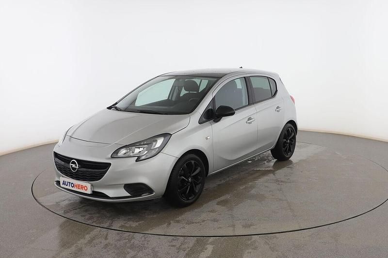 Usado Opel Corsa Color Edition 90 CV (66 kW) 2018 Gris Berlina