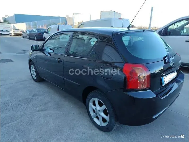 Usado Toyota Corolla Terra 116 CV (85 kW) 2006 Negro Berlina