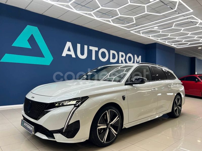 Blanco Usado 2022 Peugeot 308 GT Utilitario | 26.500 € - Imagen 1/4