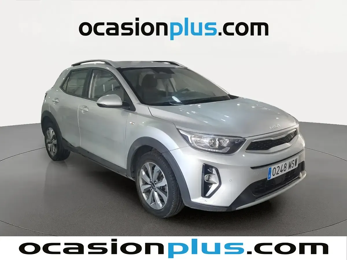 Usado Kia Stonic 100 CV (73 kW) 2024 Blanco SUV