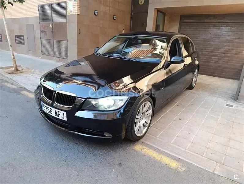 Usado BMW 320 163 CV (119 kW) 2007 Negro Berlina