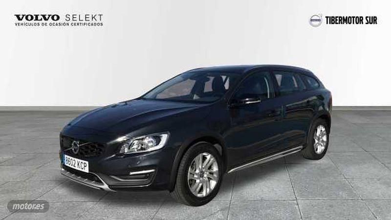 Usado Volvo V60 Plus 120 CV (88 kW) 2017 Gris Familiar