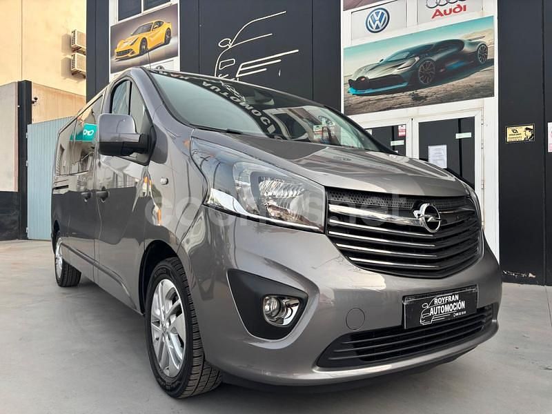Gris / plata Usado 2018 Opel Vivaro Van | 19.999 € (Precio justo) - Imagen 1/4