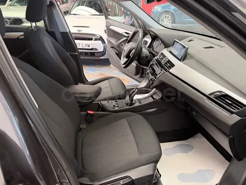 Usado BMW X1 150 CV (110 kW) 2022 Gris / plata SUV