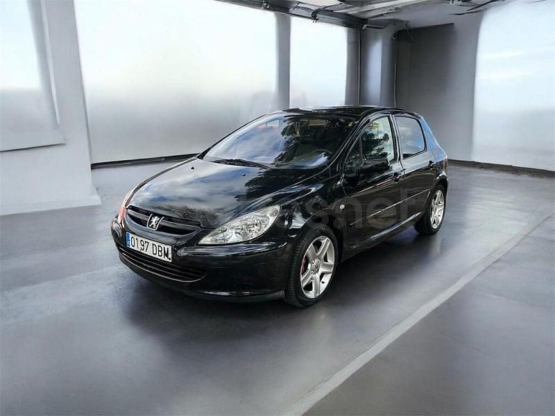 Usado Peugeot 307 136 CV (100 kW) 2004 Negro Berlina