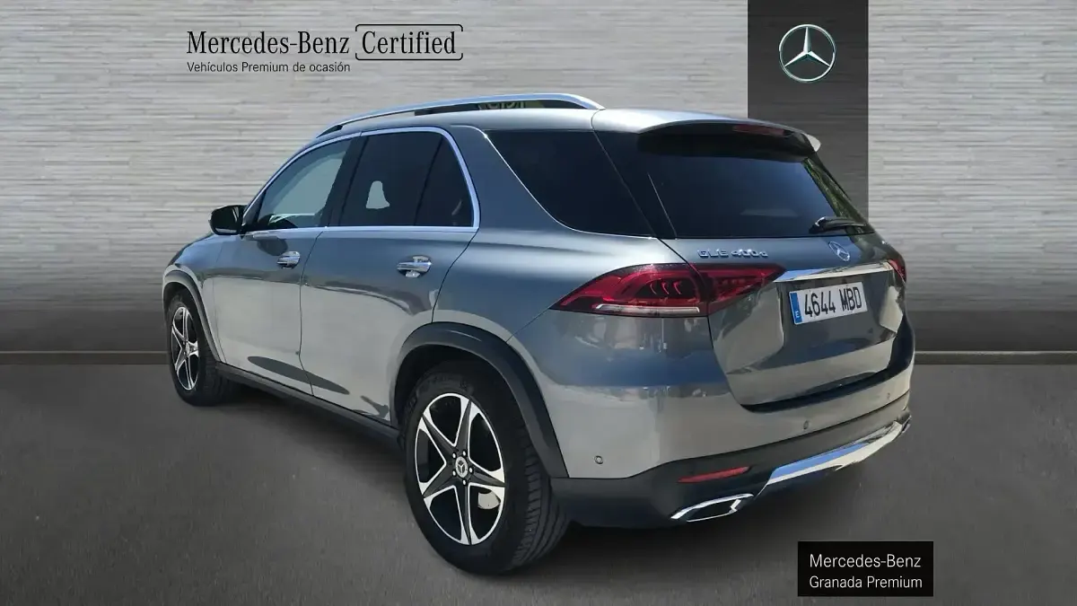 Usado Mercedes GLE400 330 CV (242 kW) 2022 Gris selenita