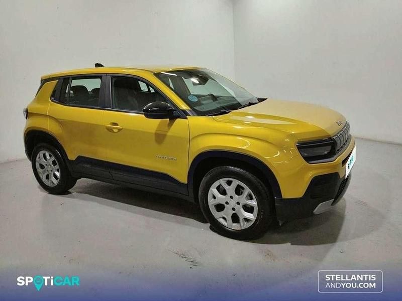 Usado Jeep Avenger Altitude 101 CV (74 kW) 2024 Amarillo SUV
