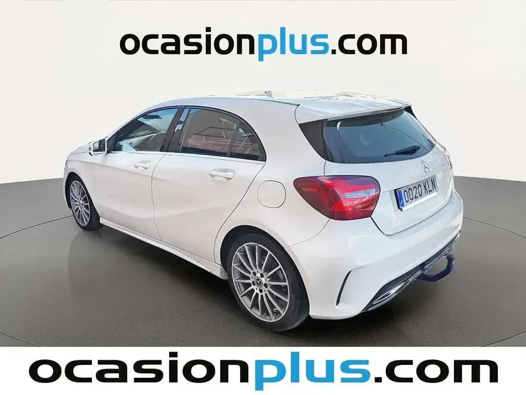 Usado Mercedes A200 136 CV (100 kW) 2018 Blanco Utilitario