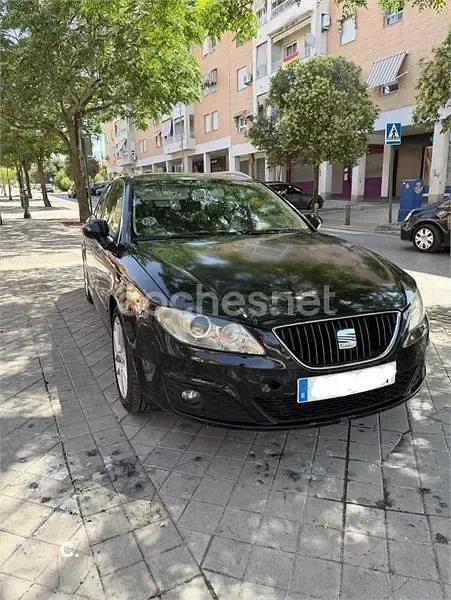 Usado Seat Exeo Sport 143 CV (105 kW) 2010 Negro Familiar