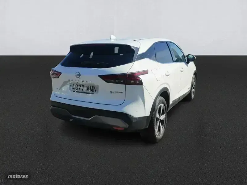 Usado Nissan Qashqai N-Connecta 190 CV (139 kW) 2023 Blanco SUV