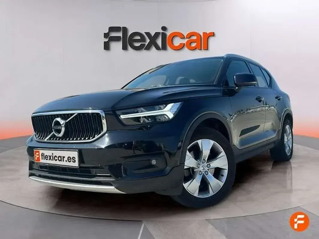 Usado Volvo XC40 Inscription 197 CV (144 kW) 2021 Negro SUV