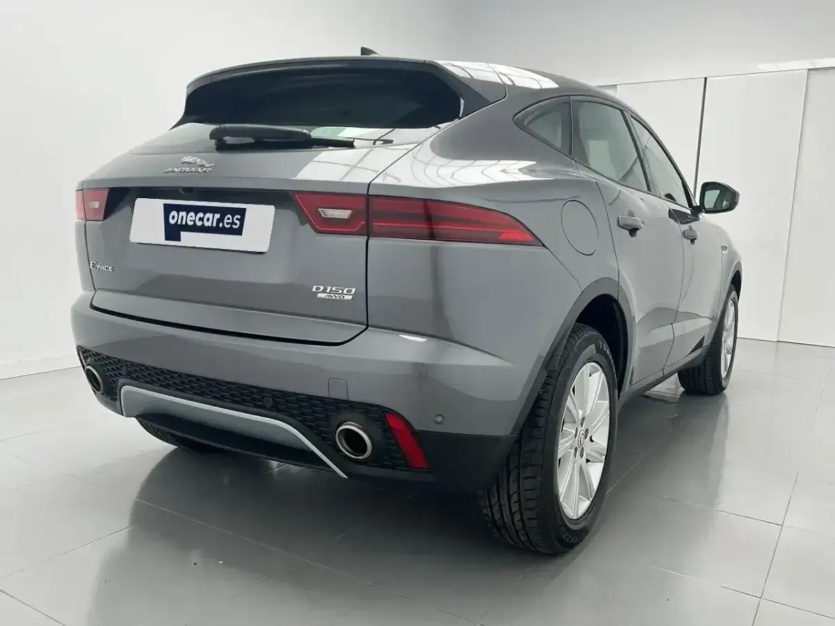 Usado Jaguar E-Pace S 240 CV (176 kW) 2020 Gris SUV