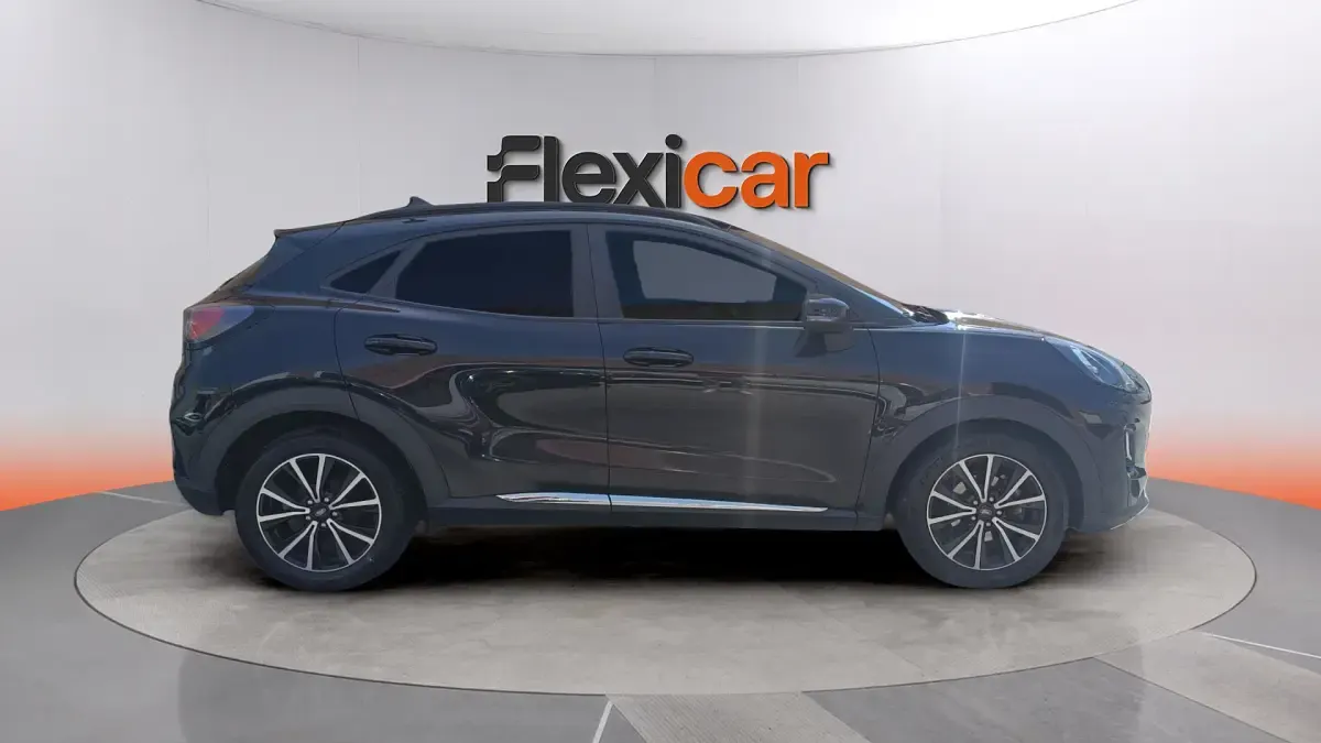 Usado Ford Puma ST-Line 125 CV (91 kW) 2022 Negro SUV