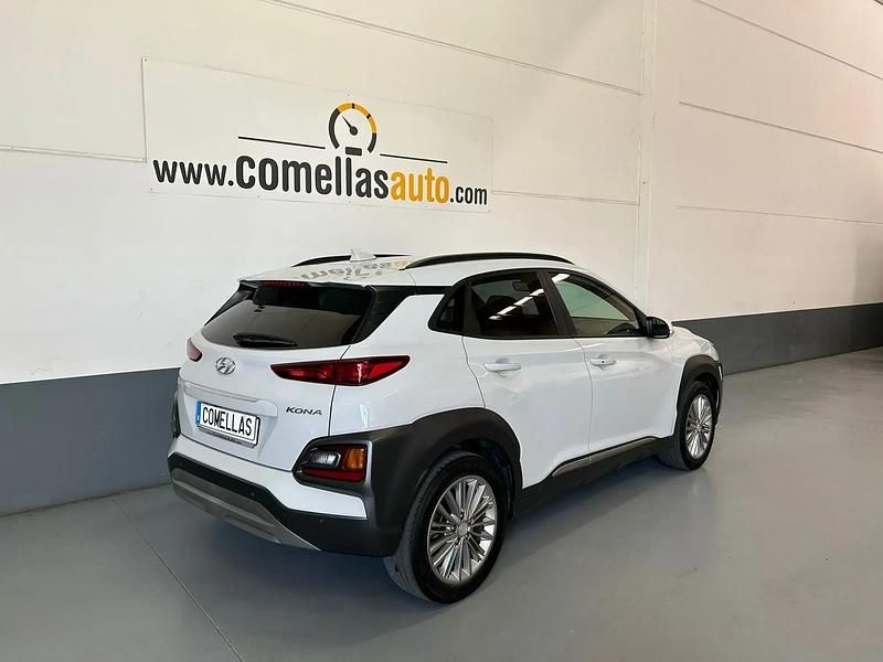 Usado Hyundai Kona 120 CV (88 kW) 2018 Blanco SUV