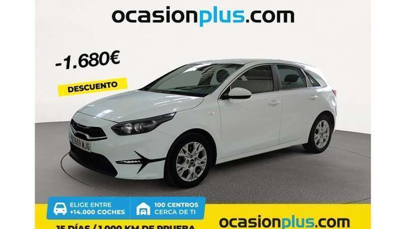 Blanco Usado 2023 Kia Ceed Utilitario | 16.355 € (Buen precio) - Imagen 1/4