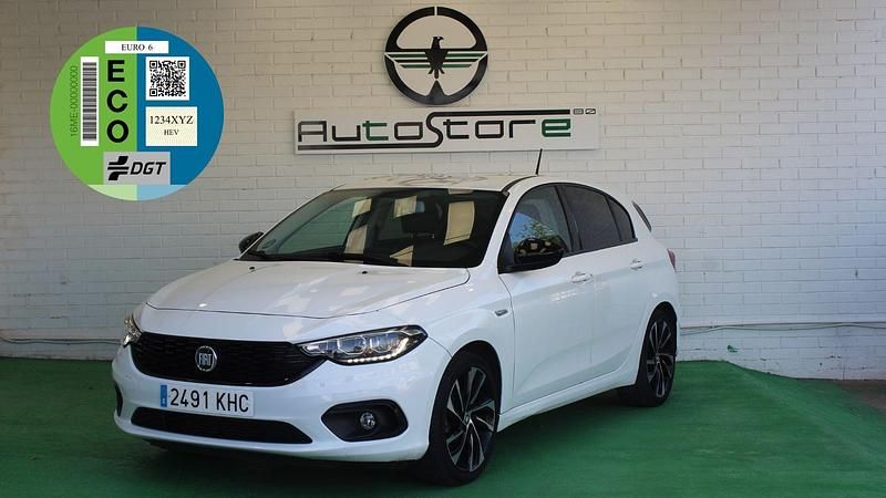 Blanco Usado 2018 Fiat Tipo S Berlina | 13.250 € (Caro) - Imagen 1/4