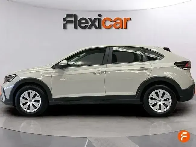 Usado VW Taigo Life 95 CV (69 kW) 2023 Beige SUV
