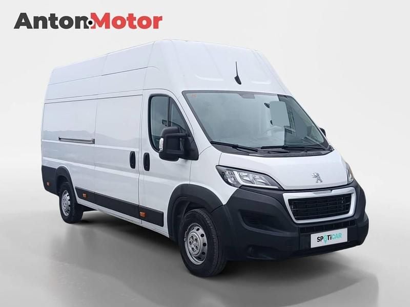 Usado Peugeot Boxer S 140 CV (102 kW) 2022 Blanco Van