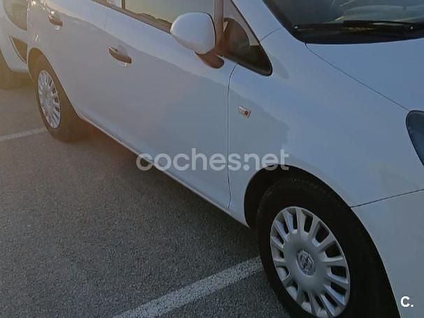 Usado Opel Corsa Selective 85 CV (62 kW) 2014 Gris / plata Utilitario