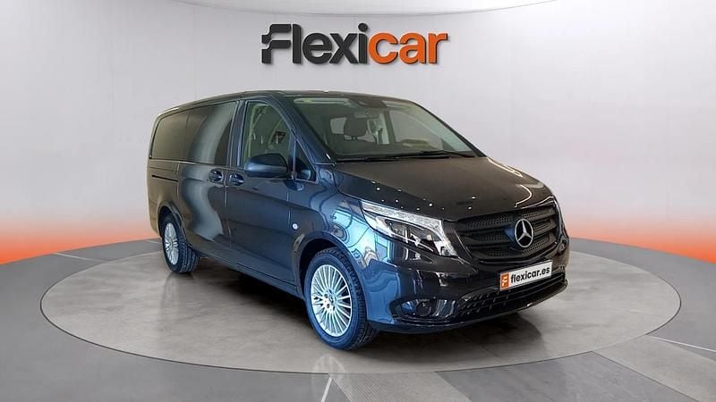 Usado Mercedes Vito 136 CV (100 kW) 2021 Negro Van