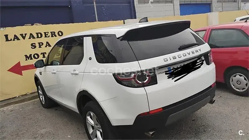 Begagnad Land Rover Discovery Sport Pure 150 HK (110 kW) 2018 Vit SUV