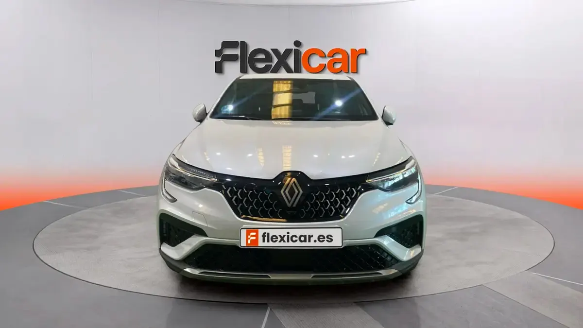 Usado Renault Arkana Techno 145 CV (106 kW) 2024 Blanco SUV