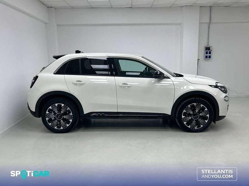 Usado Fiat 600 La Prima 101 CV (74 kW) 2024 Blanco SUV