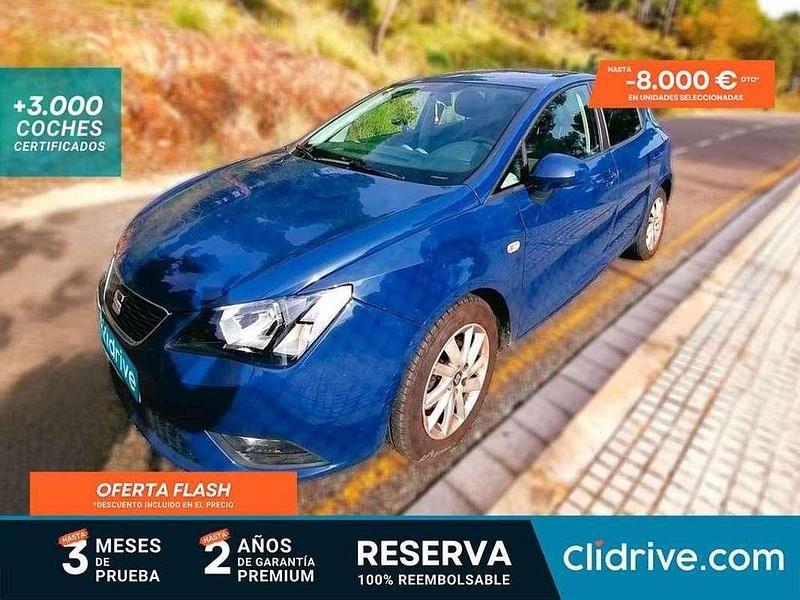 Usado Seat Ibiza Reference 90 CV (66 kW) 2016 Azul Utilitario