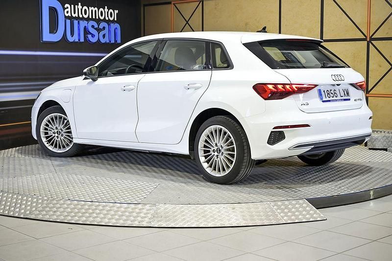 Usado Audi A3 Sportback e-tron Advanced Plus 205 CV (150 kW) 2022 Blanco Utilitario