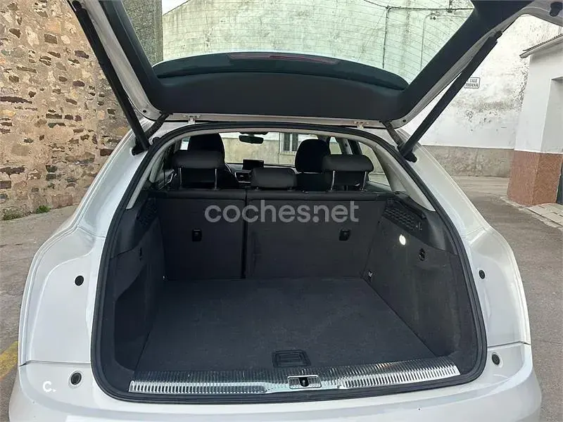 Usado Audi Q3 150 HP (110 kW) 2016 Branco SUV