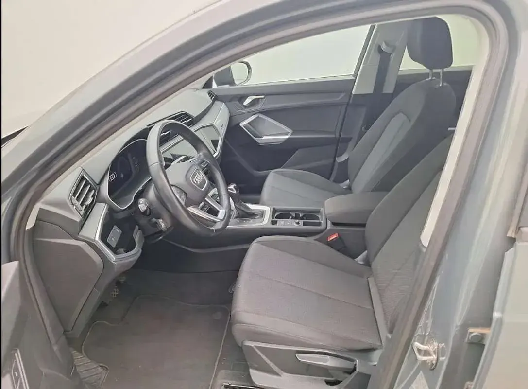 Usado Audi Q3 Advanced 245 CV (180 kW) 2022 Gris SUV
