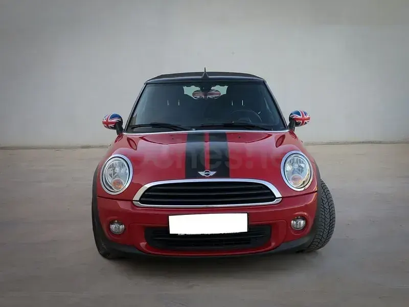 Usado Mini One Cabriolet 98 CV (72 kW) 2012 Rojo Descapotable