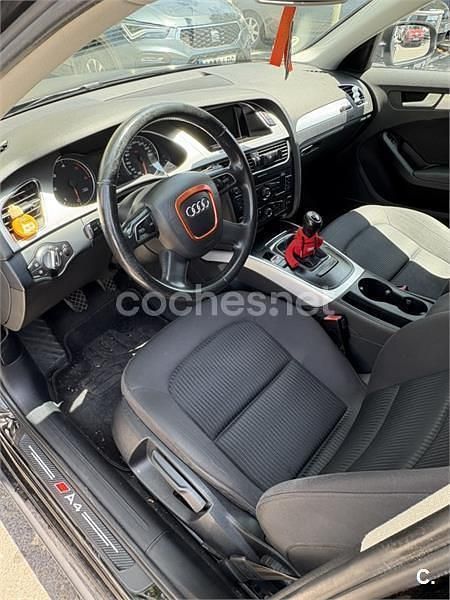 Negro Usado 2011 Audi A4 Familiar | 7000 € (Super precio) - Imagen 1/4