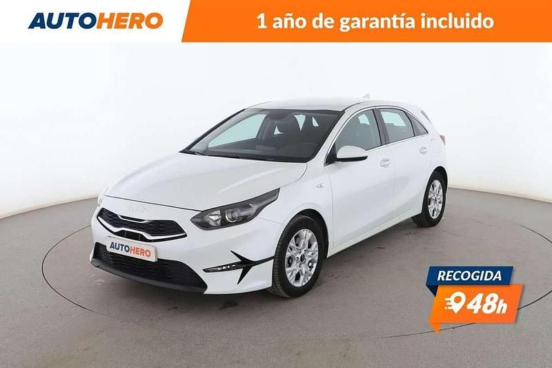 Blanco Usado 2022 Kia Ceed Berlina | 16.666 € (Buen precio) - Imagen 1/3