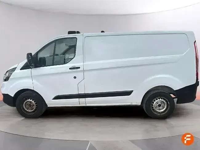Begagnad Ford Transit Custom 107 HK (78 kW) 2021 Vit Sedan