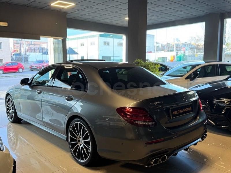 Usado Mercedes E53 AMG 435 CV (319 kW) 2019 Gris / plata Berlina